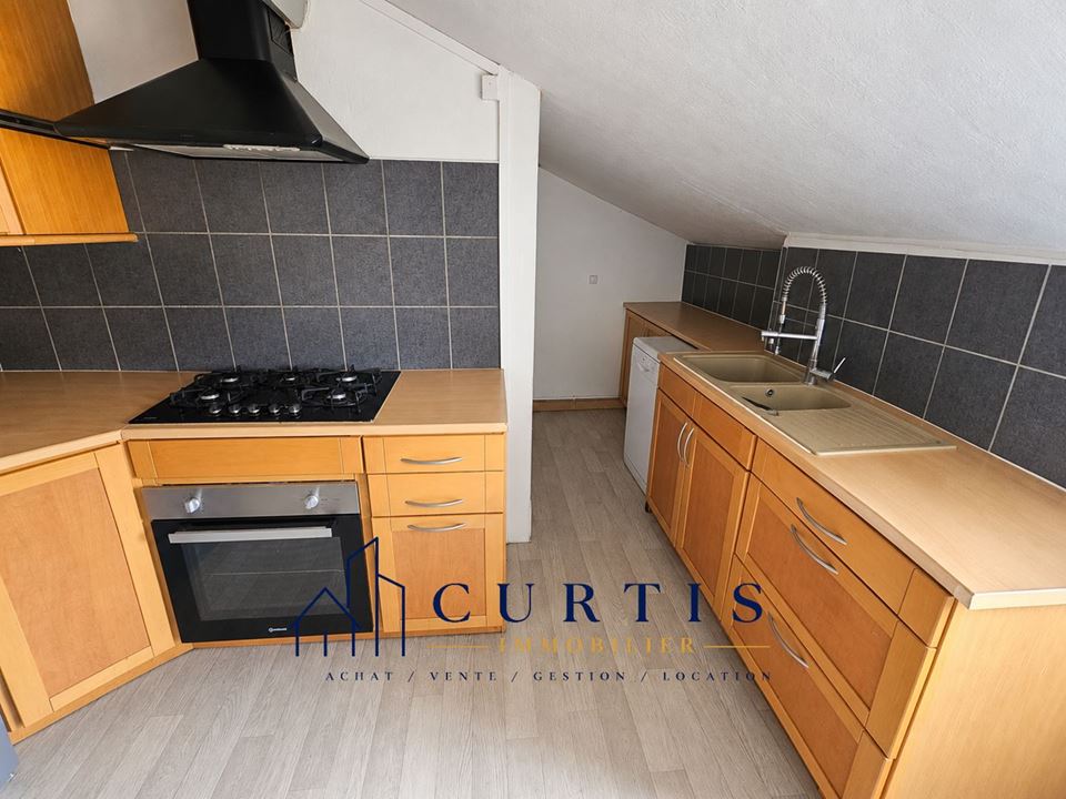 LOCATION - Appartement - ST CHAMOND (42400) - 650 €