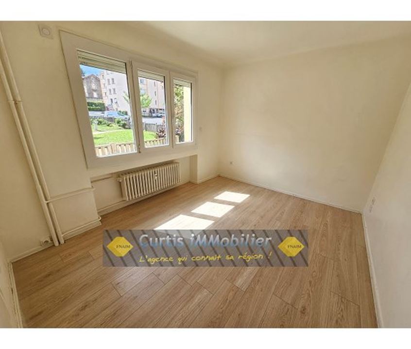 LOCATION - Appartement - FRAISSES (42490) - 690 €