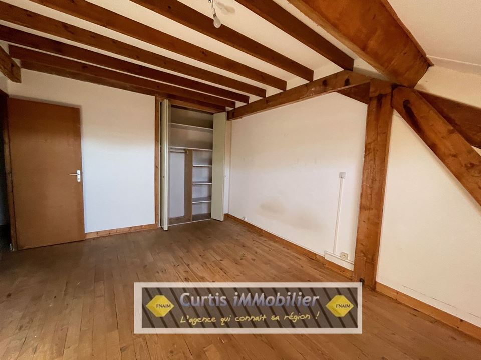 LOCATION - Maison/villa - ST VICTOR MALESCOURS (43140) - 930 €