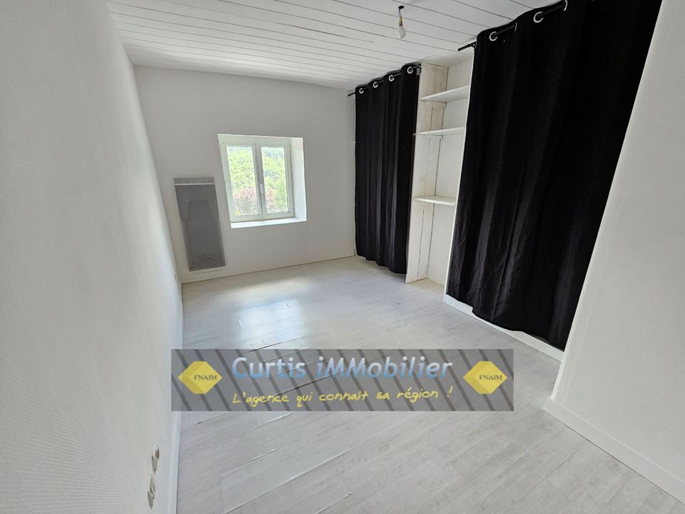 LOCATION - Maison/villa - SAINT JUST MALMONT (43240) - 830 €