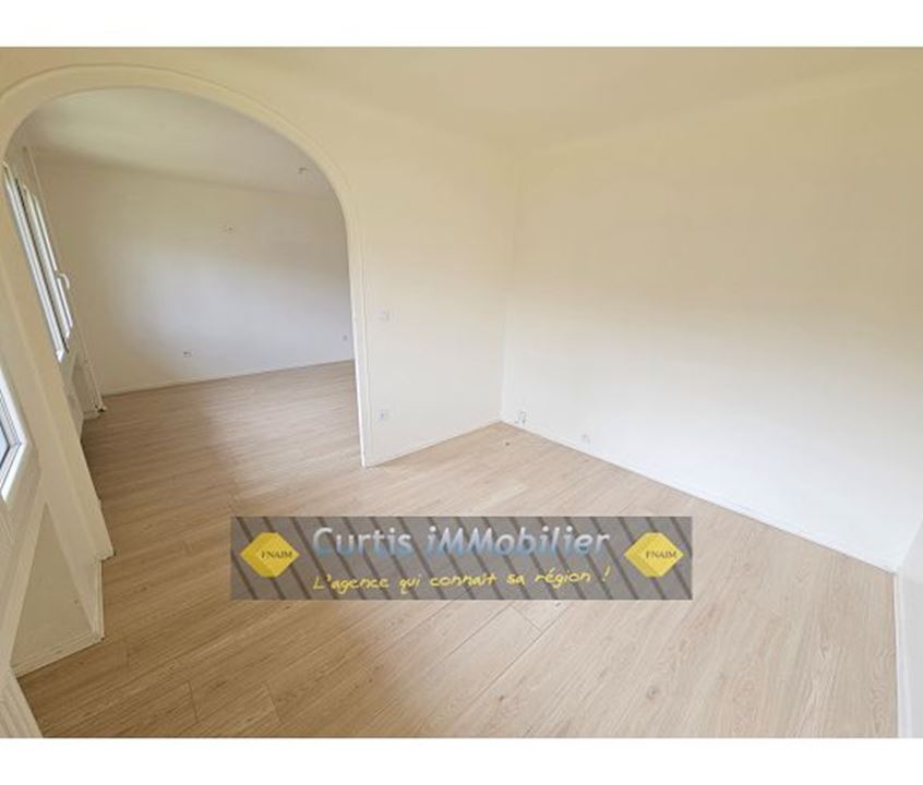 LOCATION - Appartement - FRAISSES (42490) - 690 €