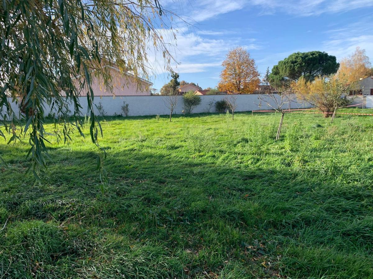 VENTE - Terrain - SAINT ROMAIN LE PUY (42610) - 79900 €