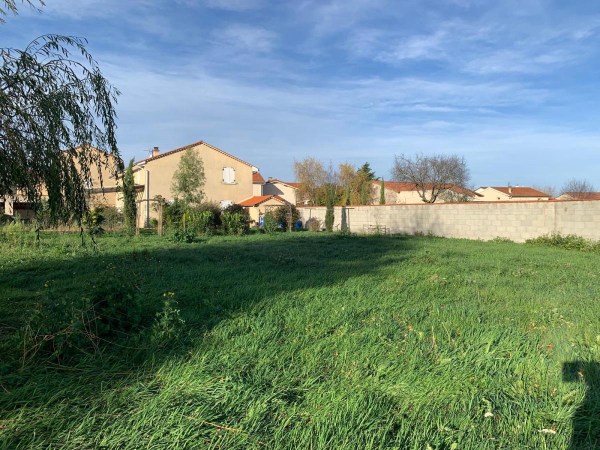 VENTE - Terrain - SAINT ROMAIN LE PUY (42610) - 79900 €