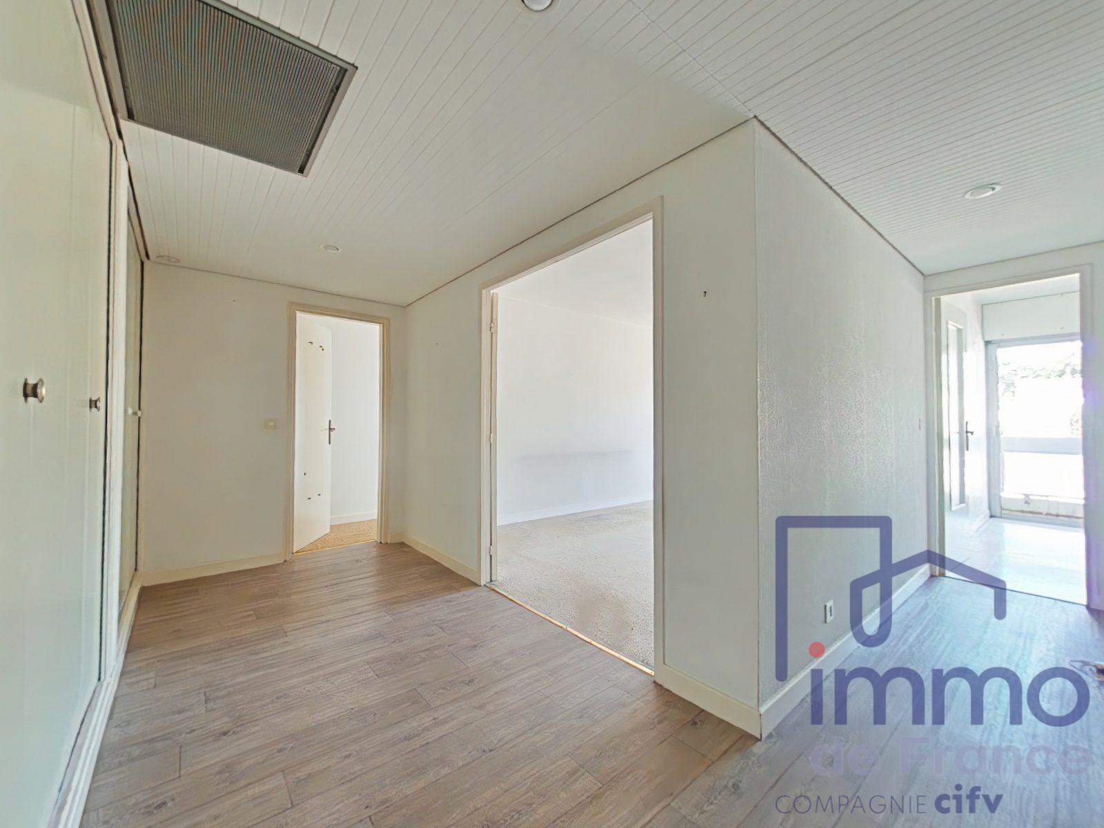 VENTE - Appartement - Saint-Étienne (42000) - 77000.00 €