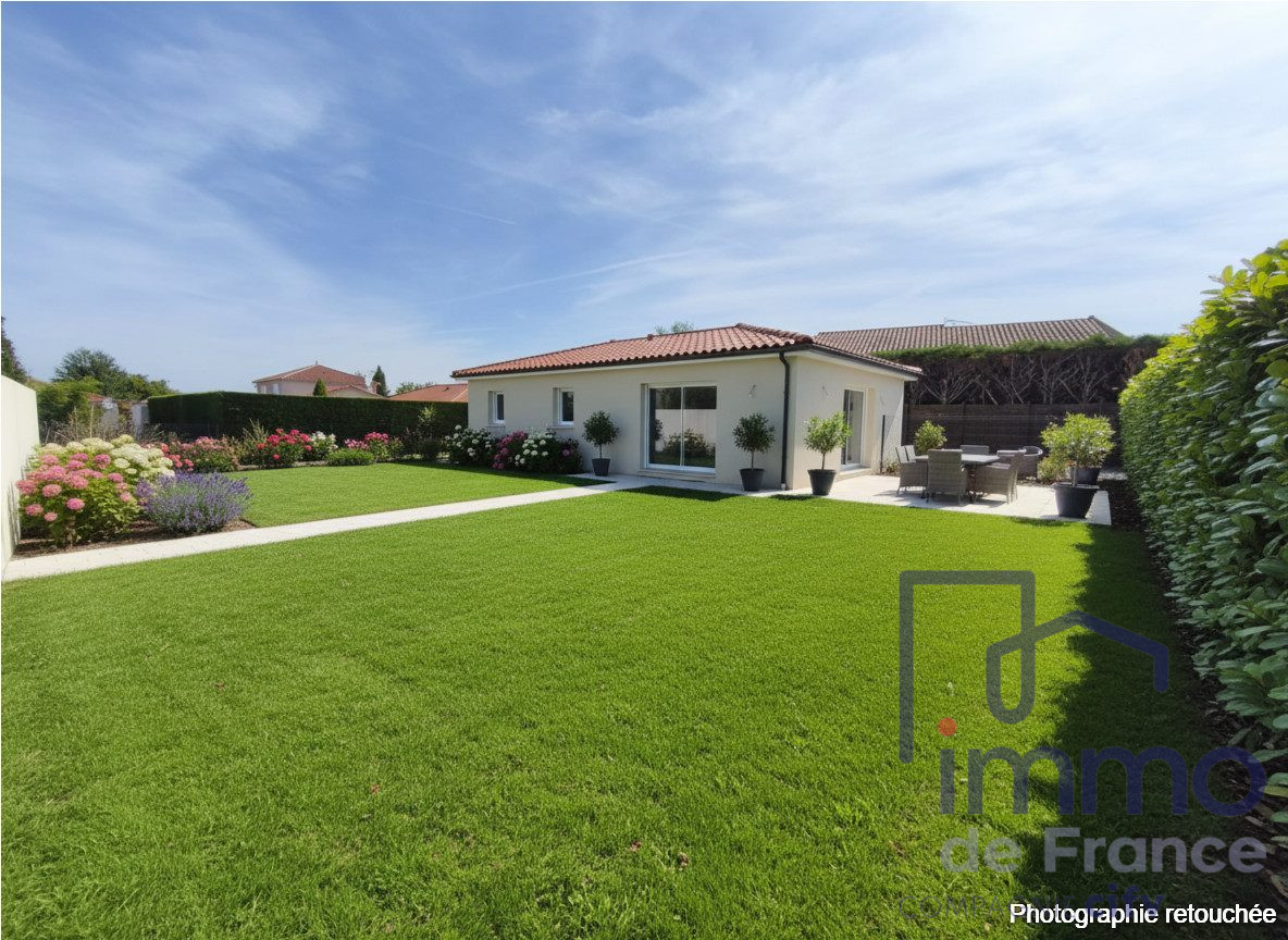 VENTE - Maison - Saint-Cyprien (42160) - 325000.00 €