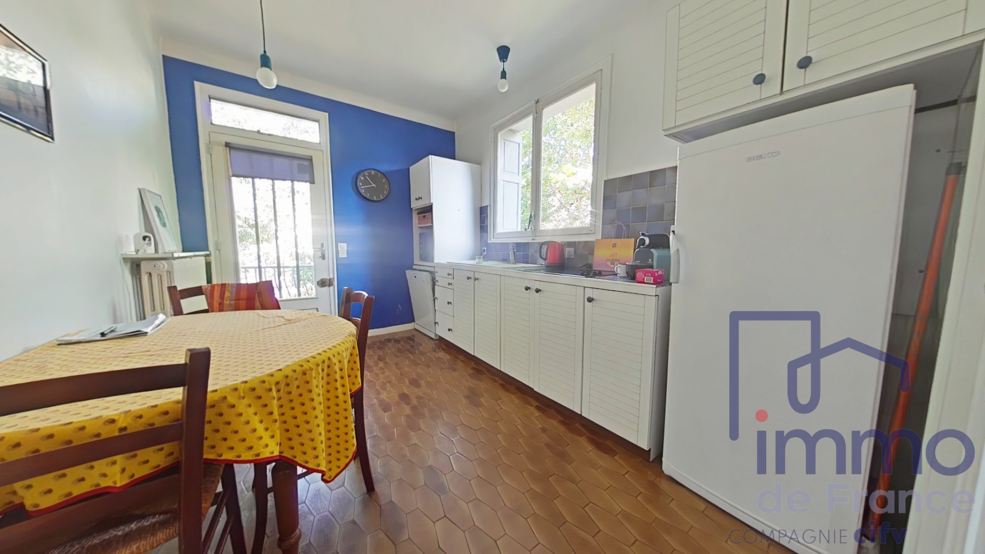 VENTE - Maison - Saint-Priest-en-Jarez (42270) - 375000.00 €