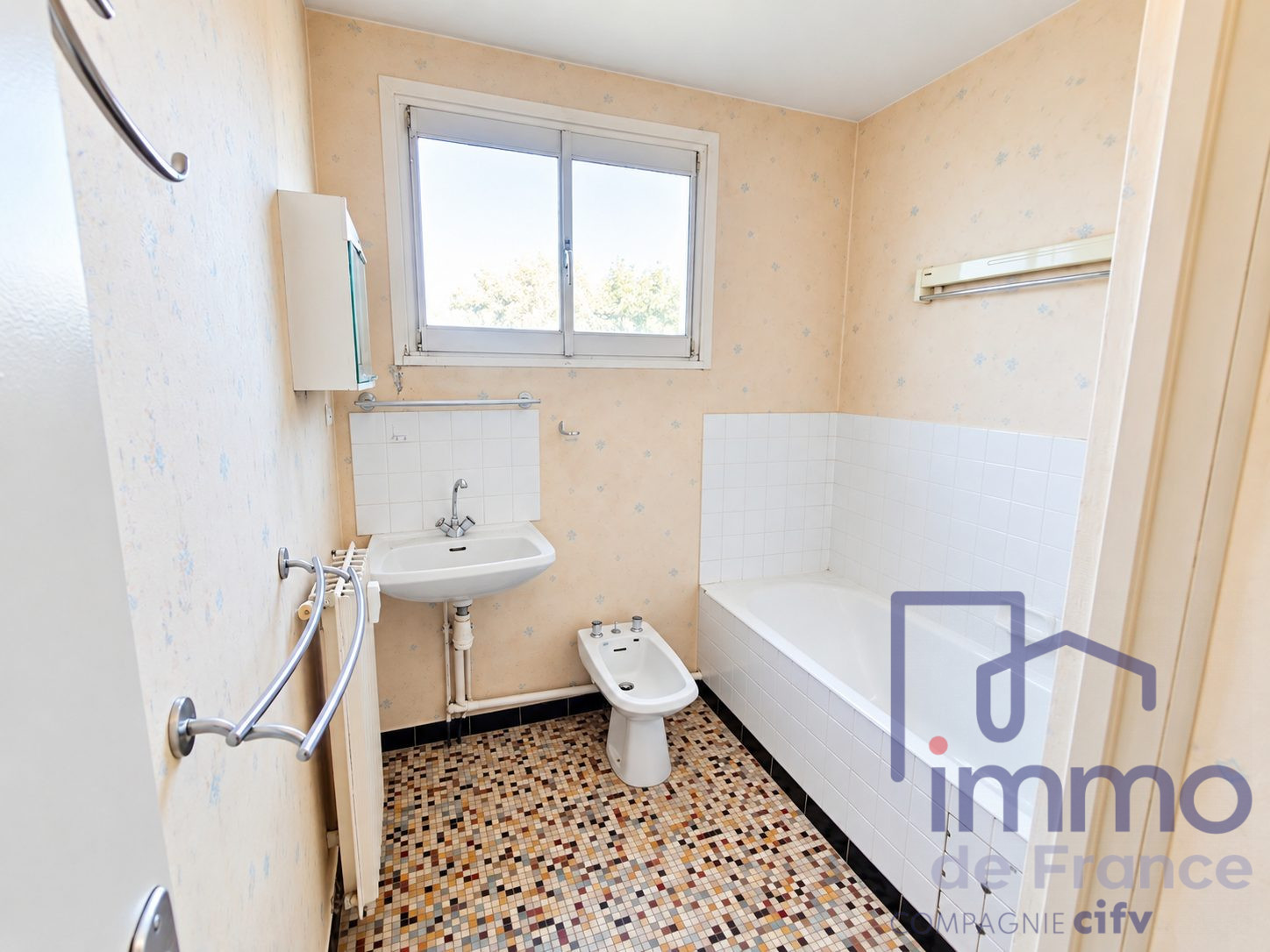 VENTE - Appartement - Le Puy-en-Velay (43000) - 67000.00 €