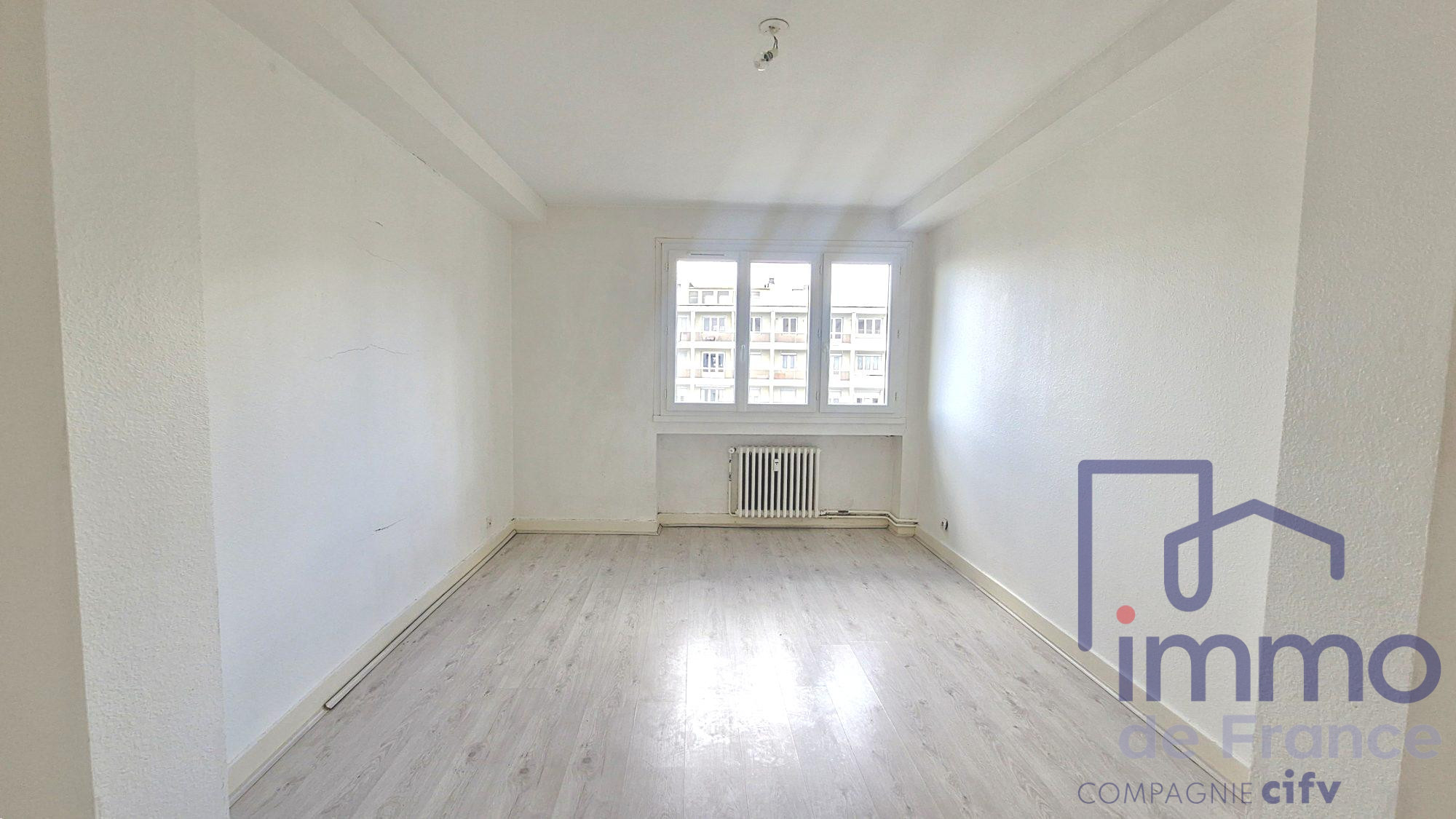 VENTE - Appartement - Saint-Étienne (42100) - 63000.00 €