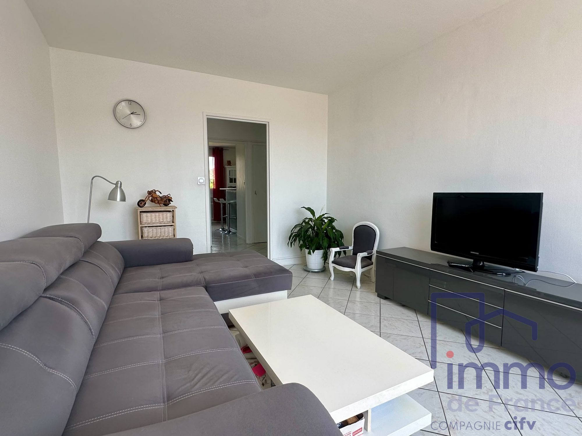 VENTE - Appartement - Le Chambon-Feugerolles (42500) - 45000.00 €