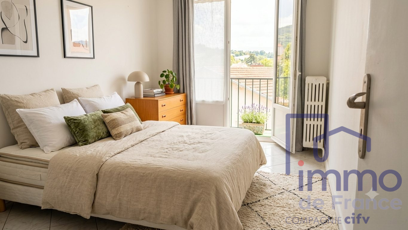 VENTE - Appartement - Le Chambon-Feugerolles (42500) - 45000.00 €