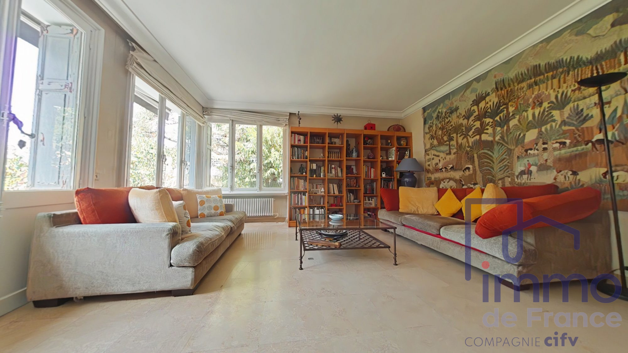 VENTE - Maison - Saint-Priest-en-Jarez (42270) - 375000.00 €