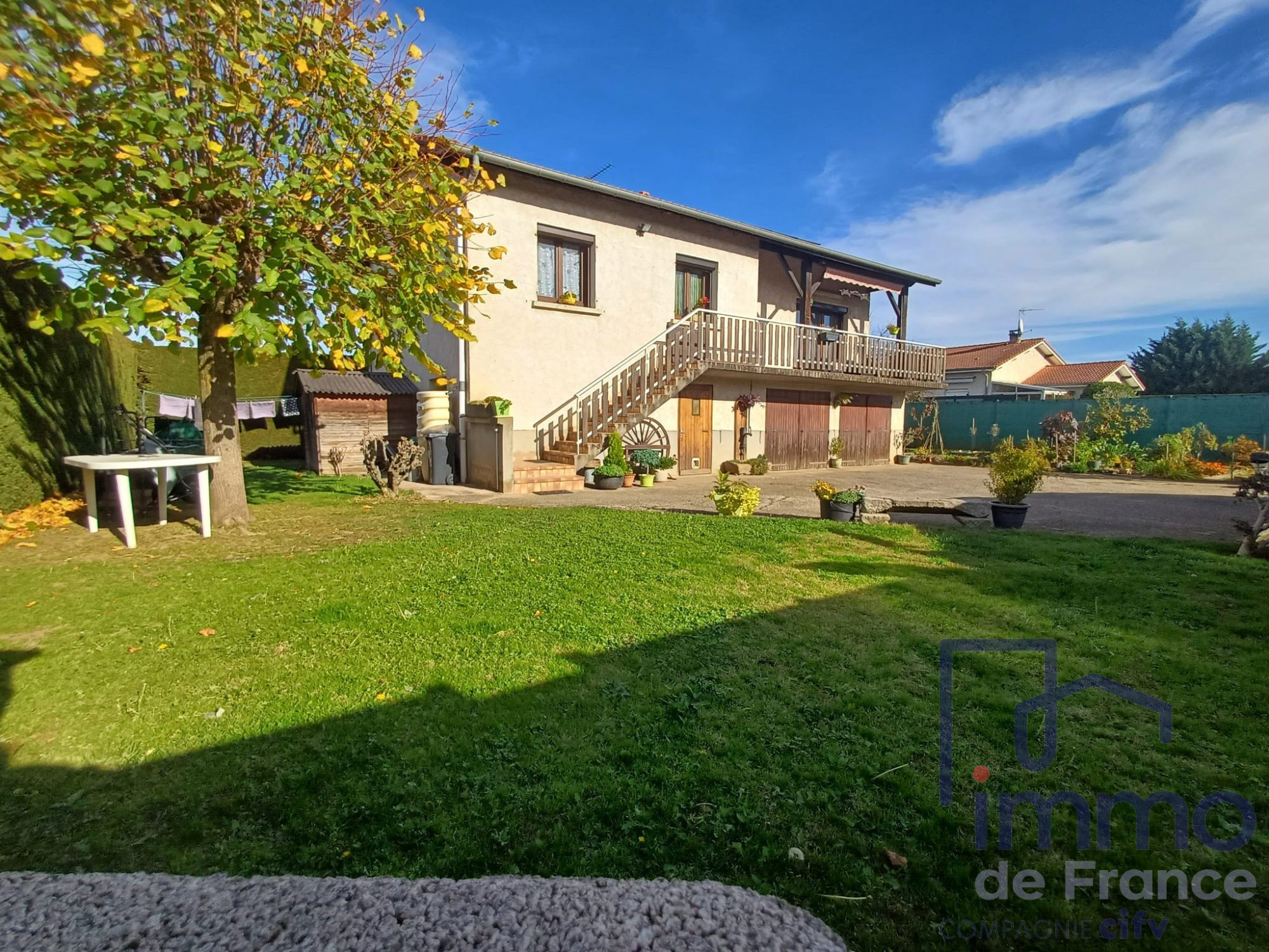 VENTE - Maison - Veauchette (42340) - 309000.00 €