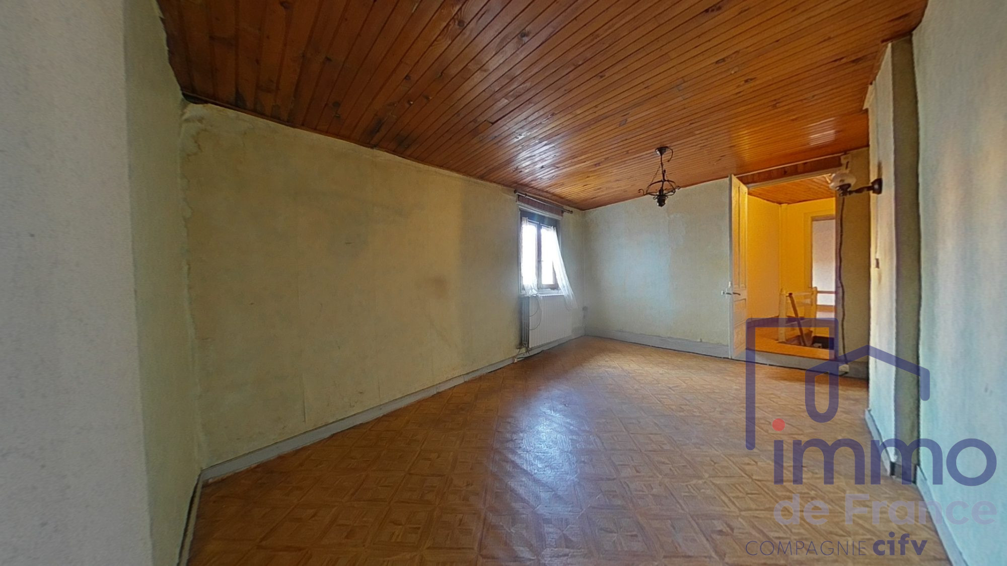 VENTE - Maison - Saint-Étienne (42000) - 55000.00 €