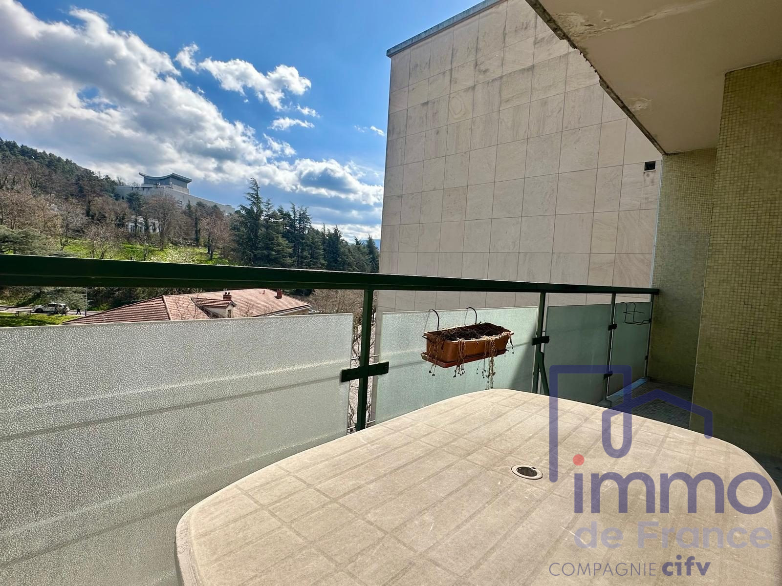 VENTE - Appartement - Saint-Étienne (42000) - 99500.00 €