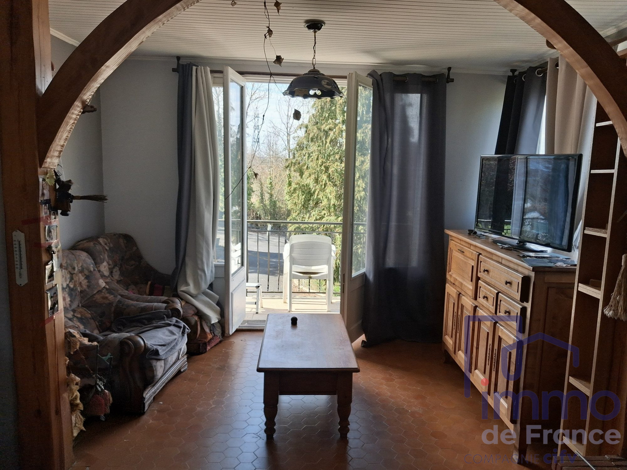 VENTE DE PRESTIGE - Maison - Le Puy-en-Velay (43000) - 190000.00 €