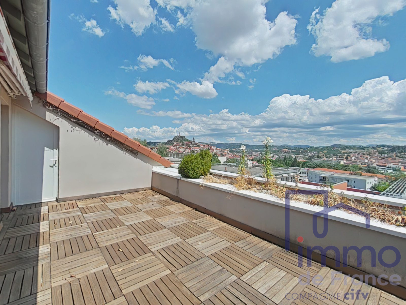 VENTE - Appartement - Le Puy-en-Velay (43000) - 259800.00 €