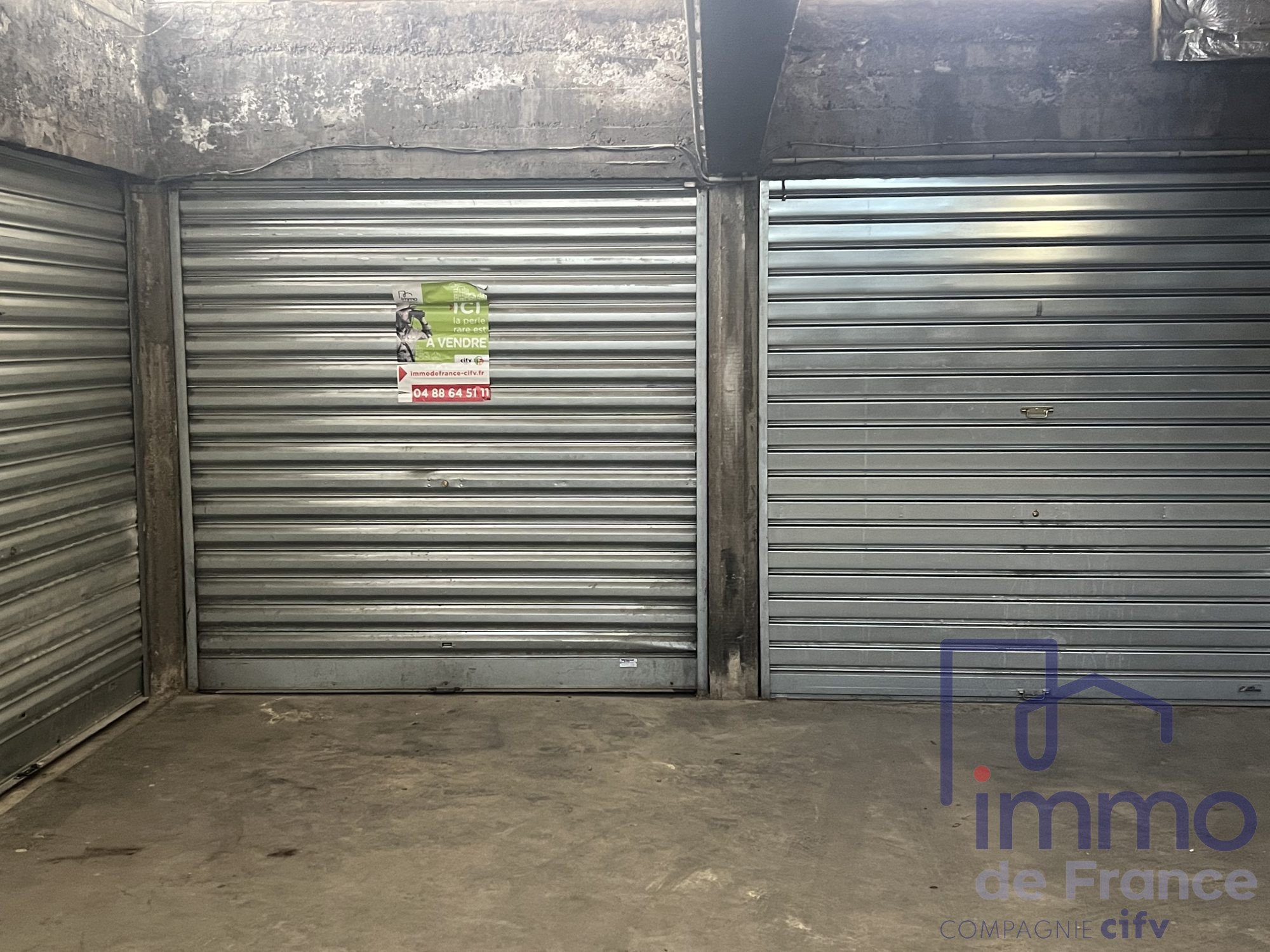 VENTE - Parking/box - Saint-Étienne (42100) - 4900.00 €