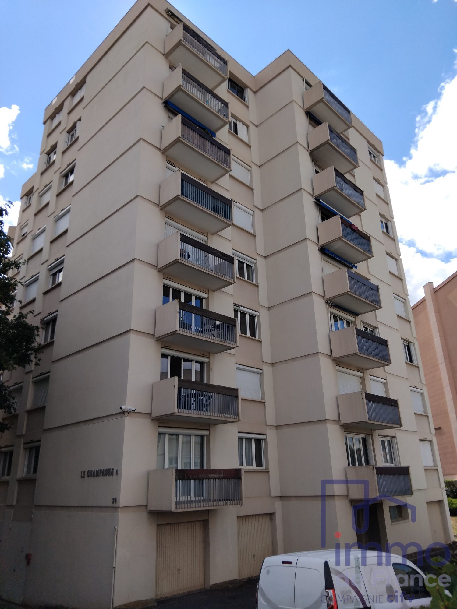 VENTE - Appartement - Le Puy-en-Velay (43000) - 67000.00 €
