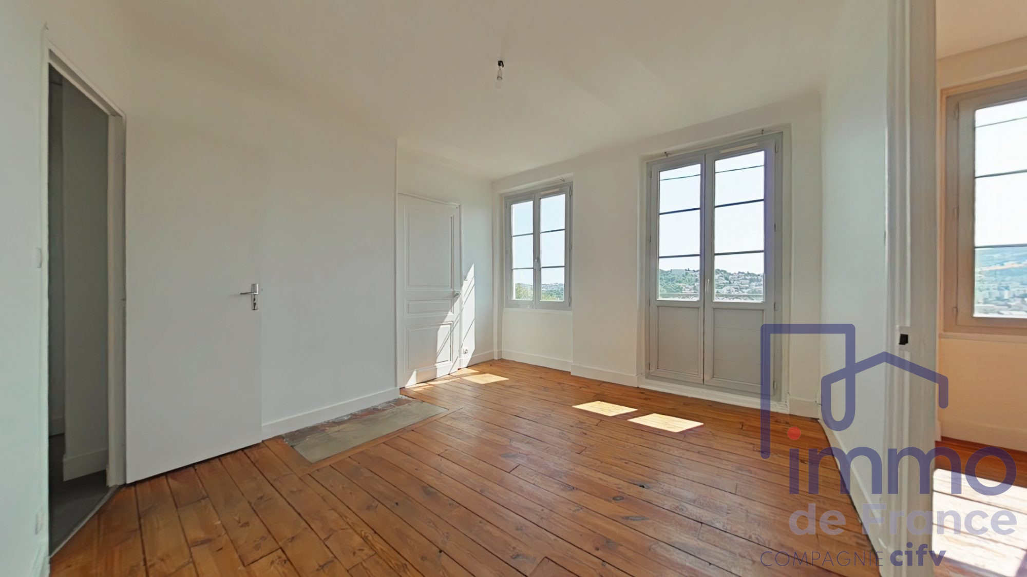 VENTE - Appartement - Saint-Étienne (42000) - 69000.00 €