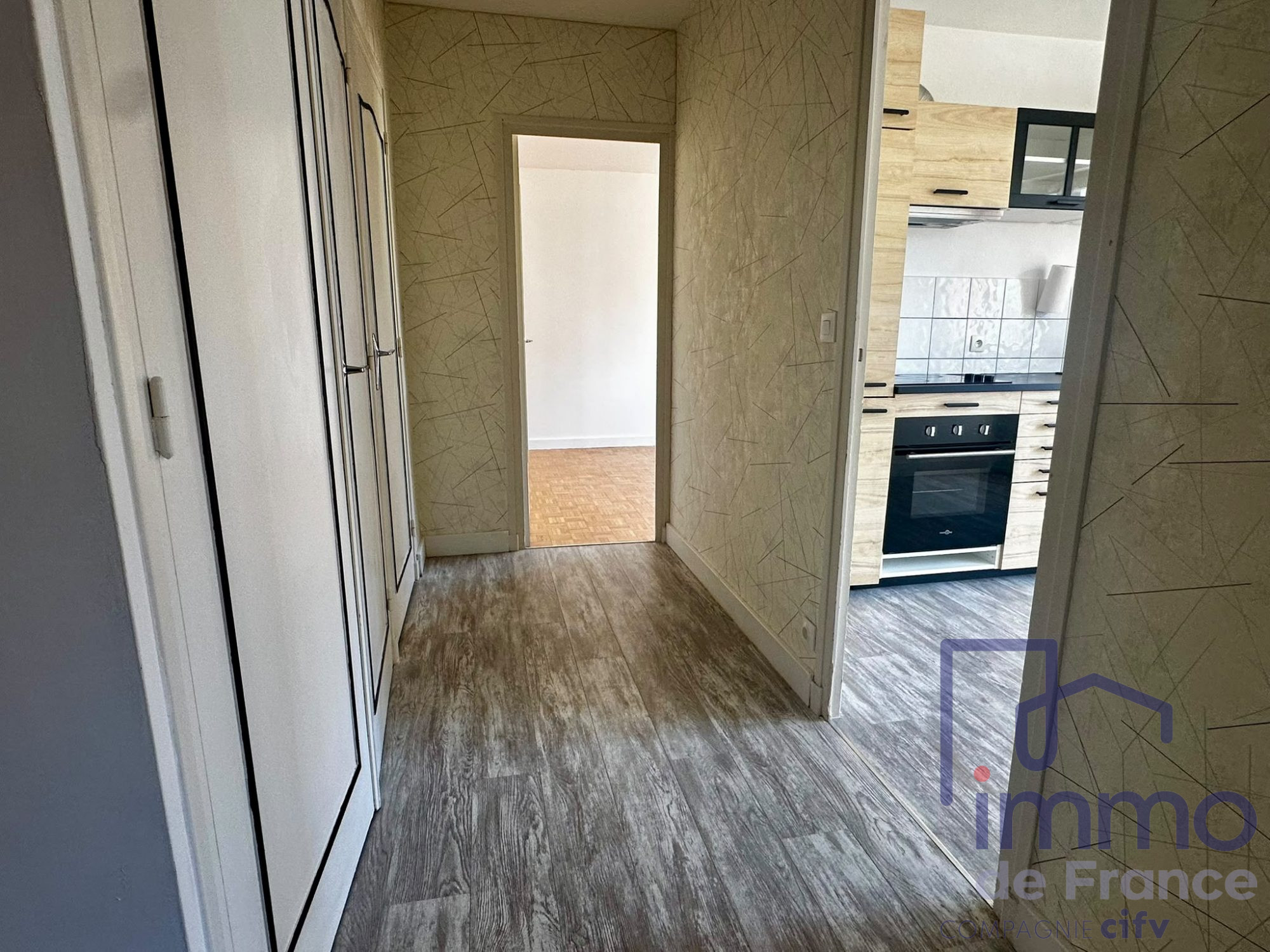VENTE - Appartement - Saint-Étienne (42000) - 55000.00 €