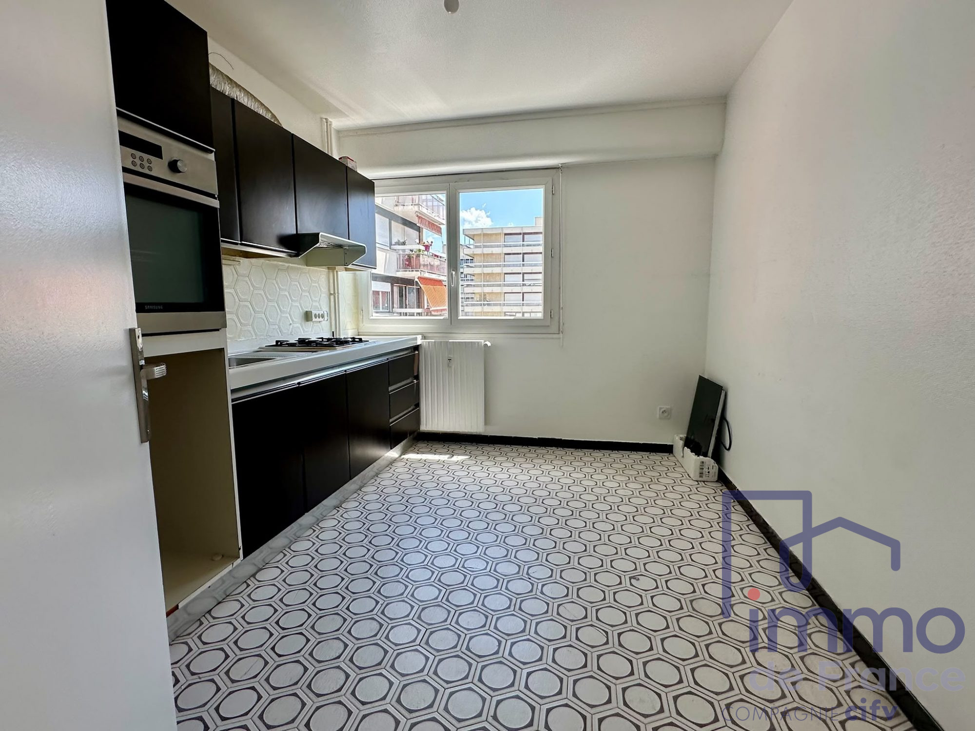 VENTE - Appartement - Saint-Étienne (42100) - 79000.00 €