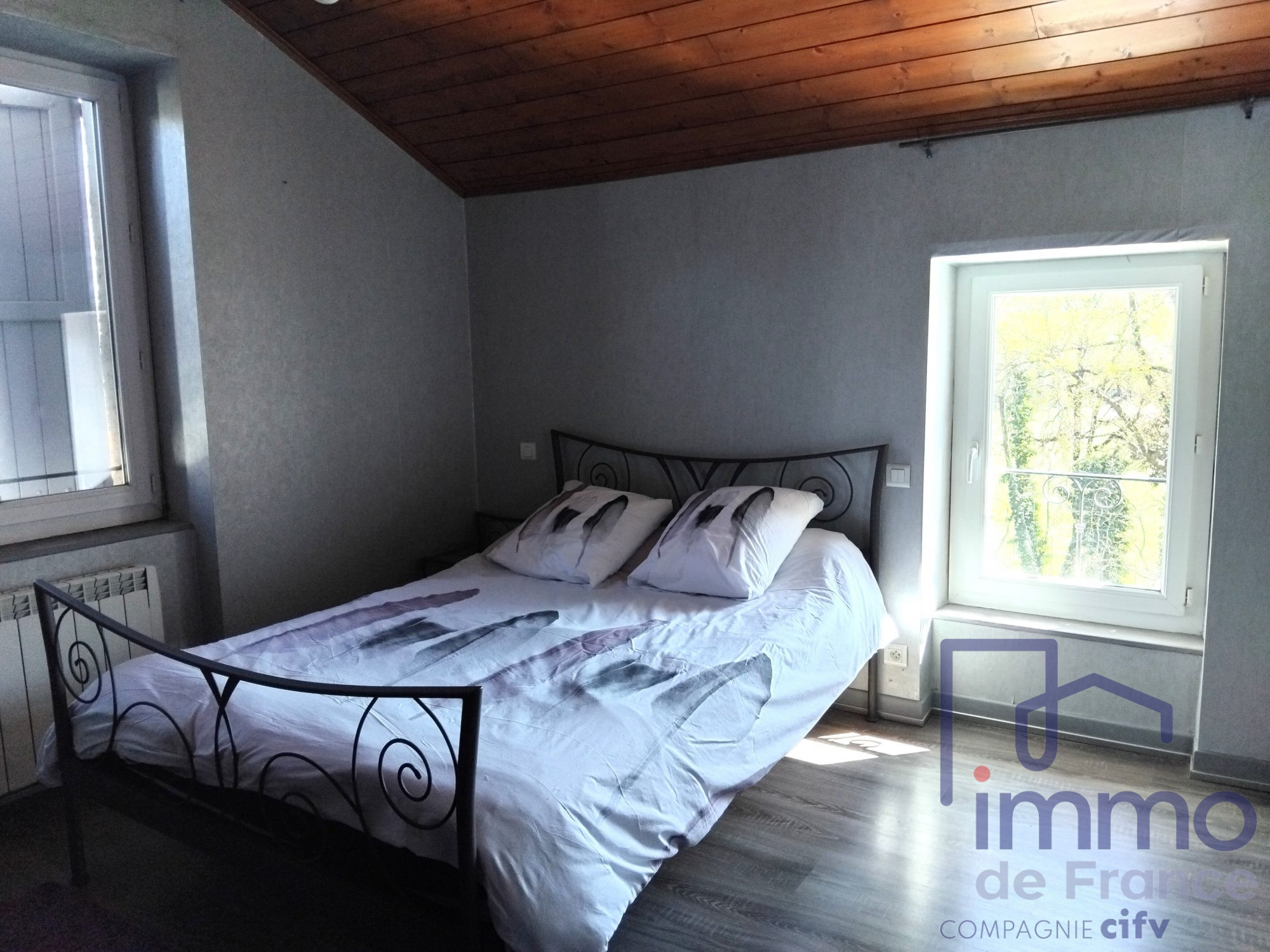 VENTE - Maison - Le Puy-en-Velay (43000) - 270000.00 €