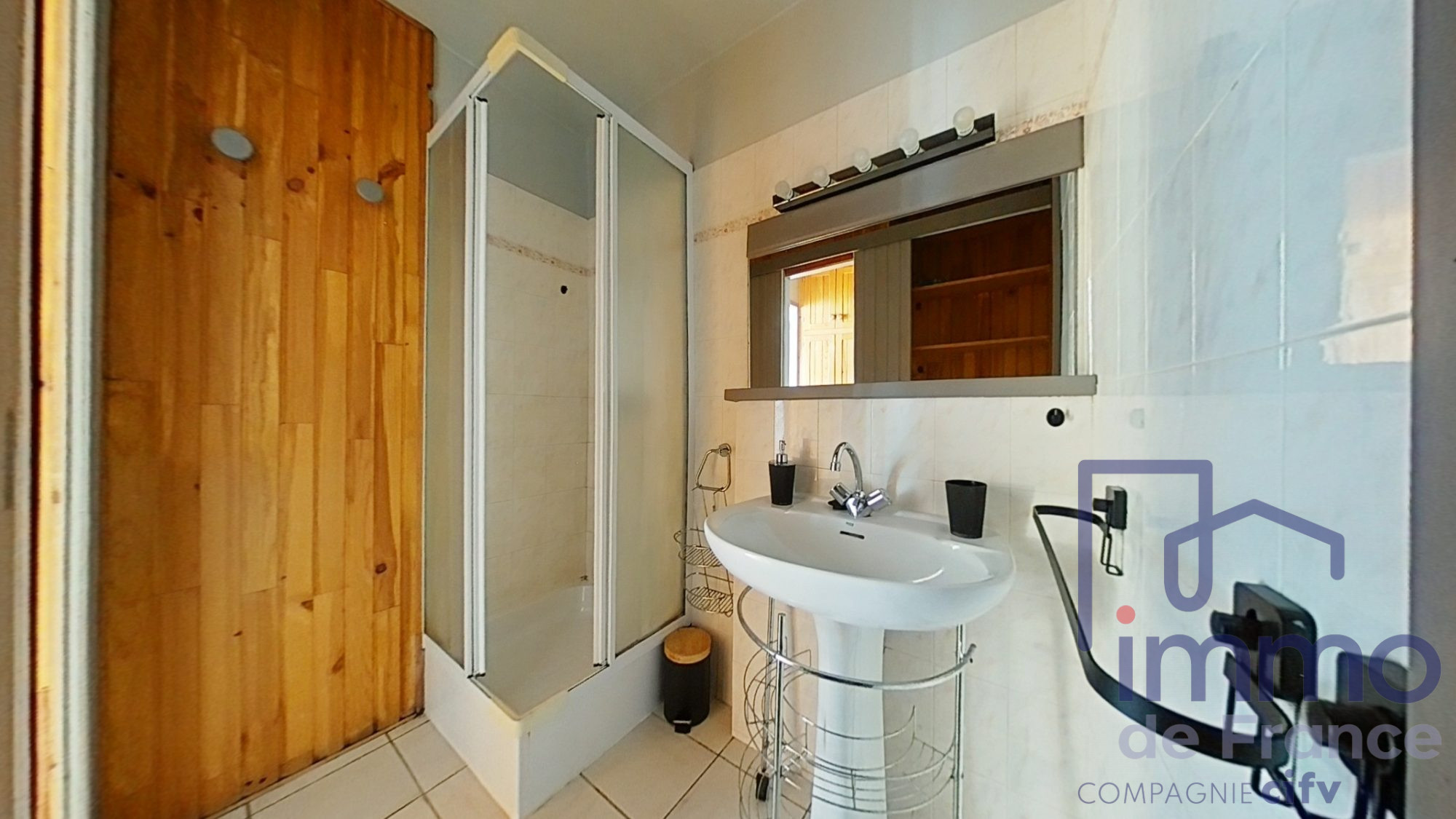 VENTE - Appartement - Saint-Étienne (42000) - 49000.00 €