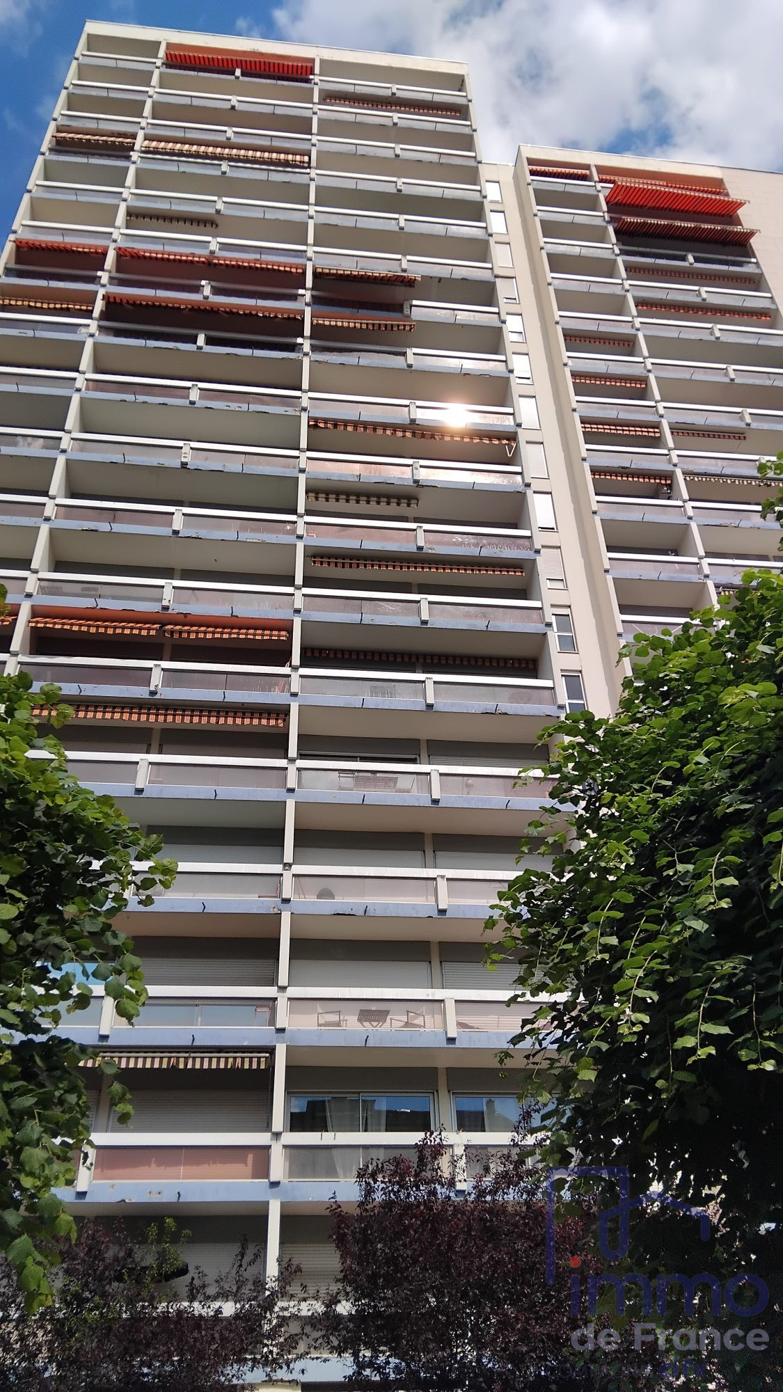 VENTE - Appartement - Saint-Étienne (42000) - 77000.00 €