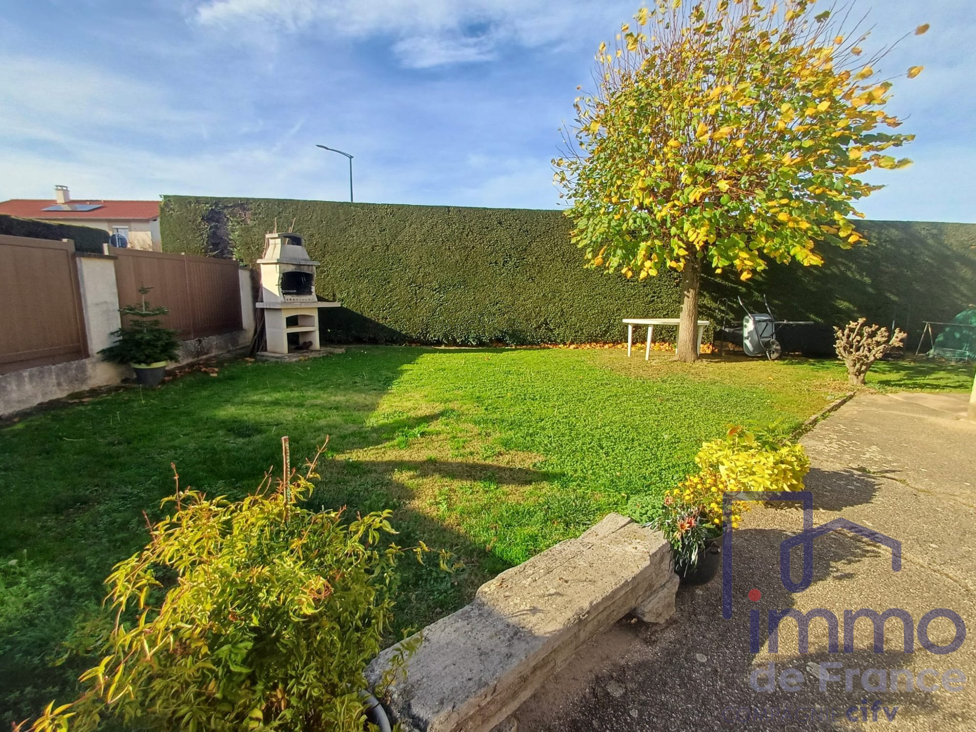 VENTE - Maison - Veauchette (42340) - 309000.00 €