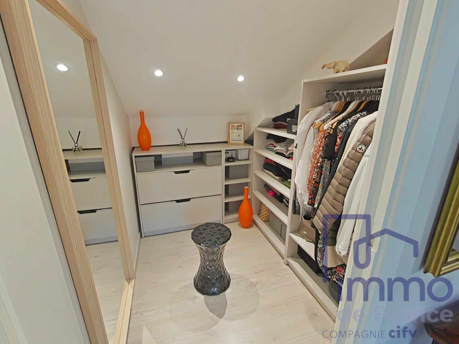 VENTE - Appartement - Le Puy-en-Velay (43000) - 262500.00 €