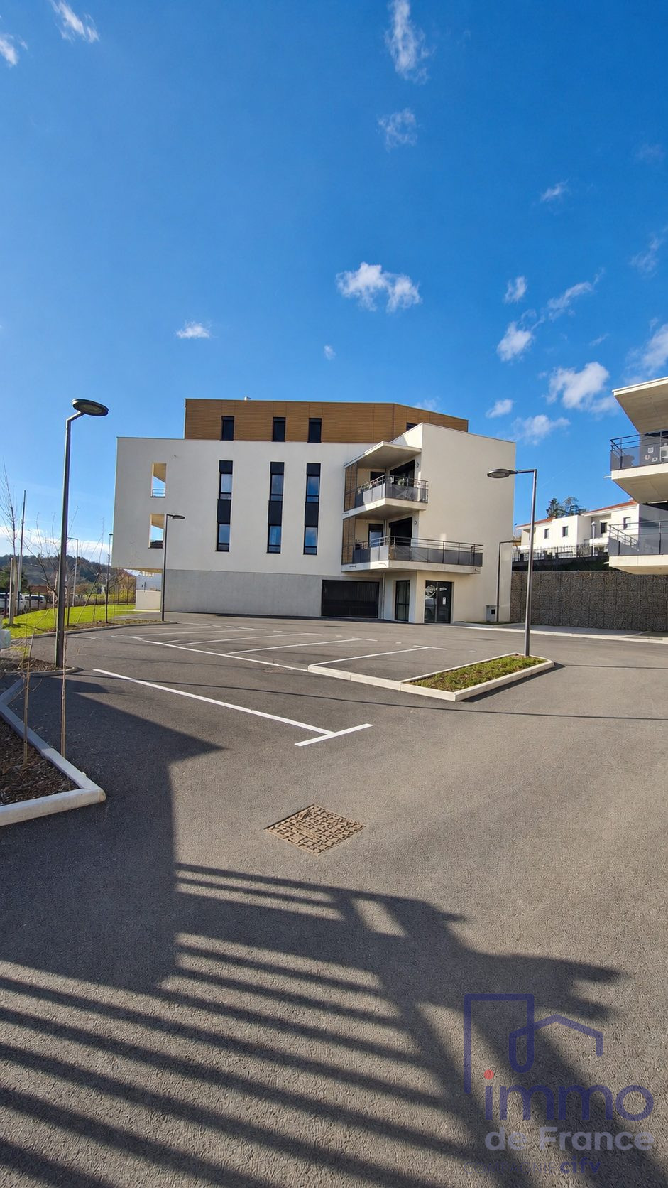 VENTE - Parking/box - La Talaudière (42350) - 5000.00 €