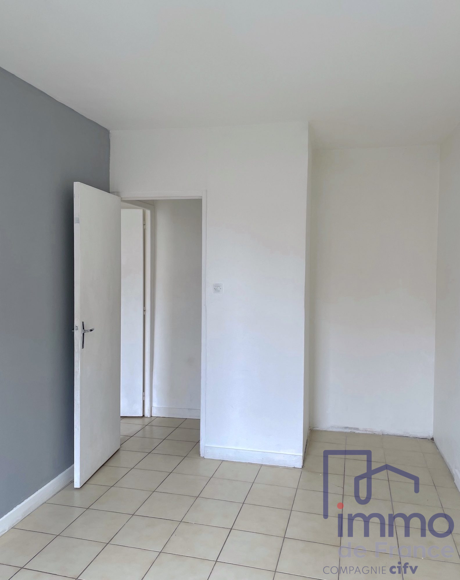 VENTE - Appartement - Saint-Étienne (42000) - 61000.00 €