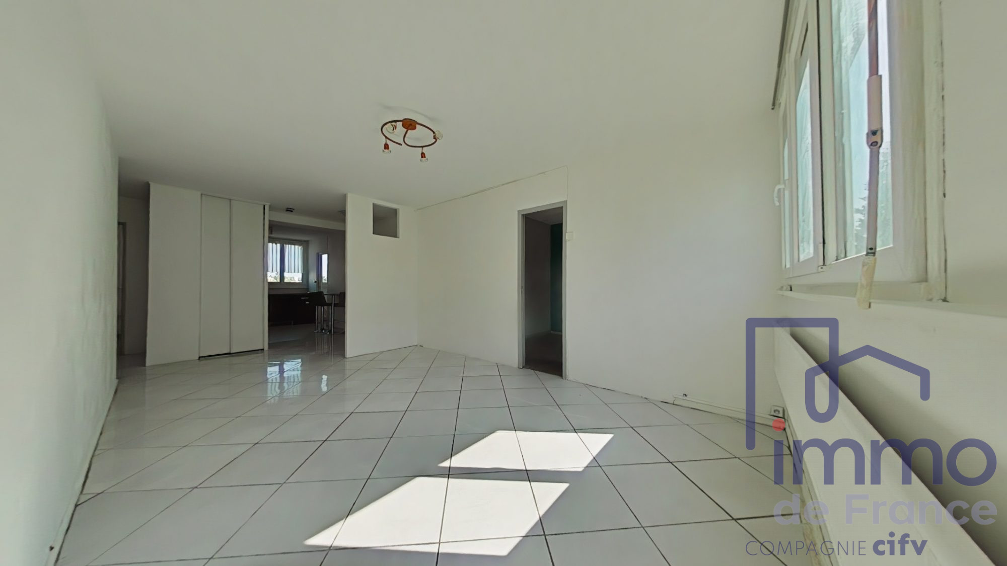 VENTE - Appartement - Saint-Étienne (42100) - 54000.00 €