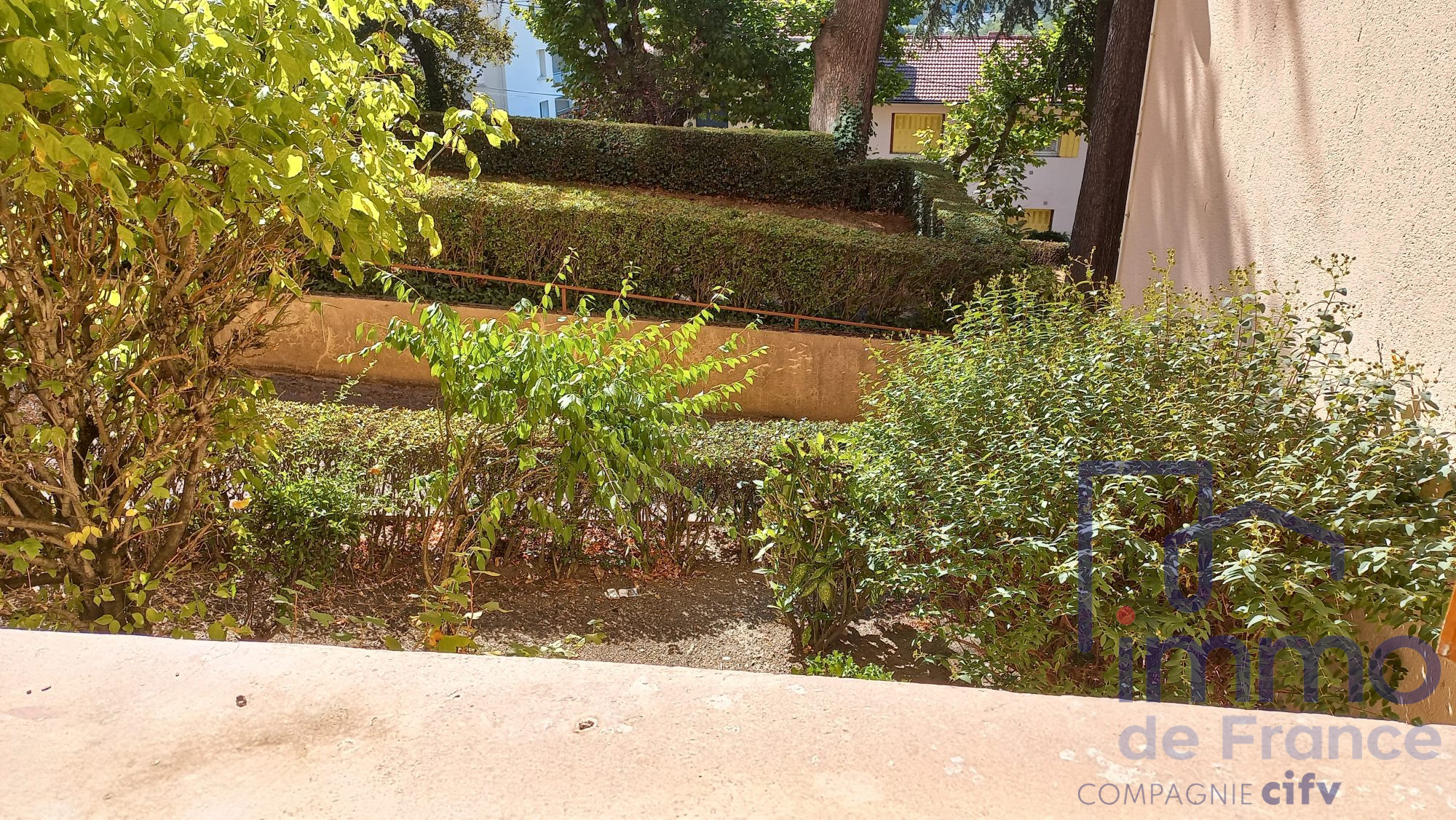 VENTE - Appartement - Saint-Étienne (42000) - 53000.00 €