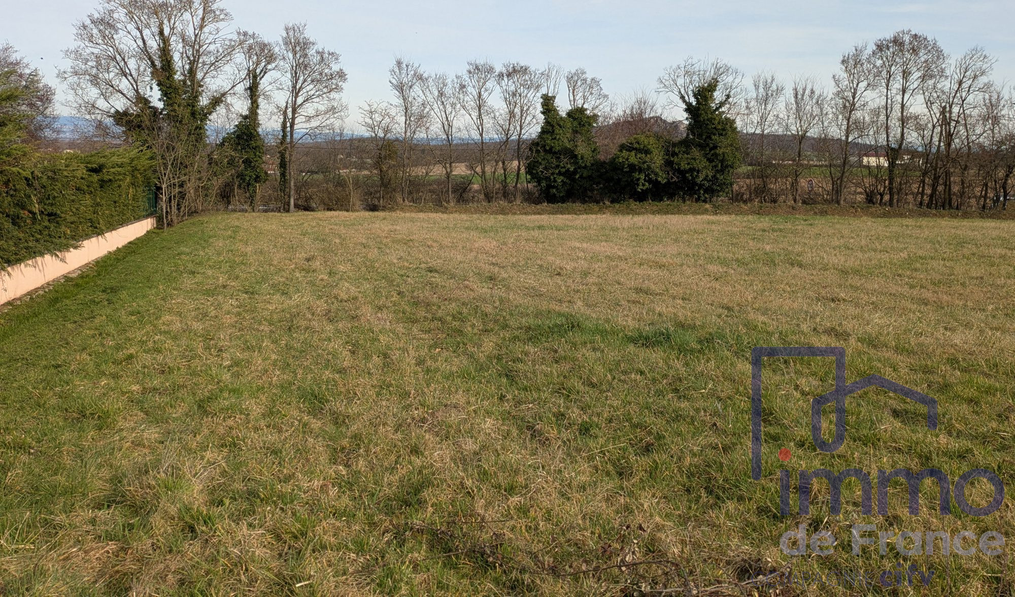 VENTE - Terrain - Montbrison (42600) - 79000.00 €
