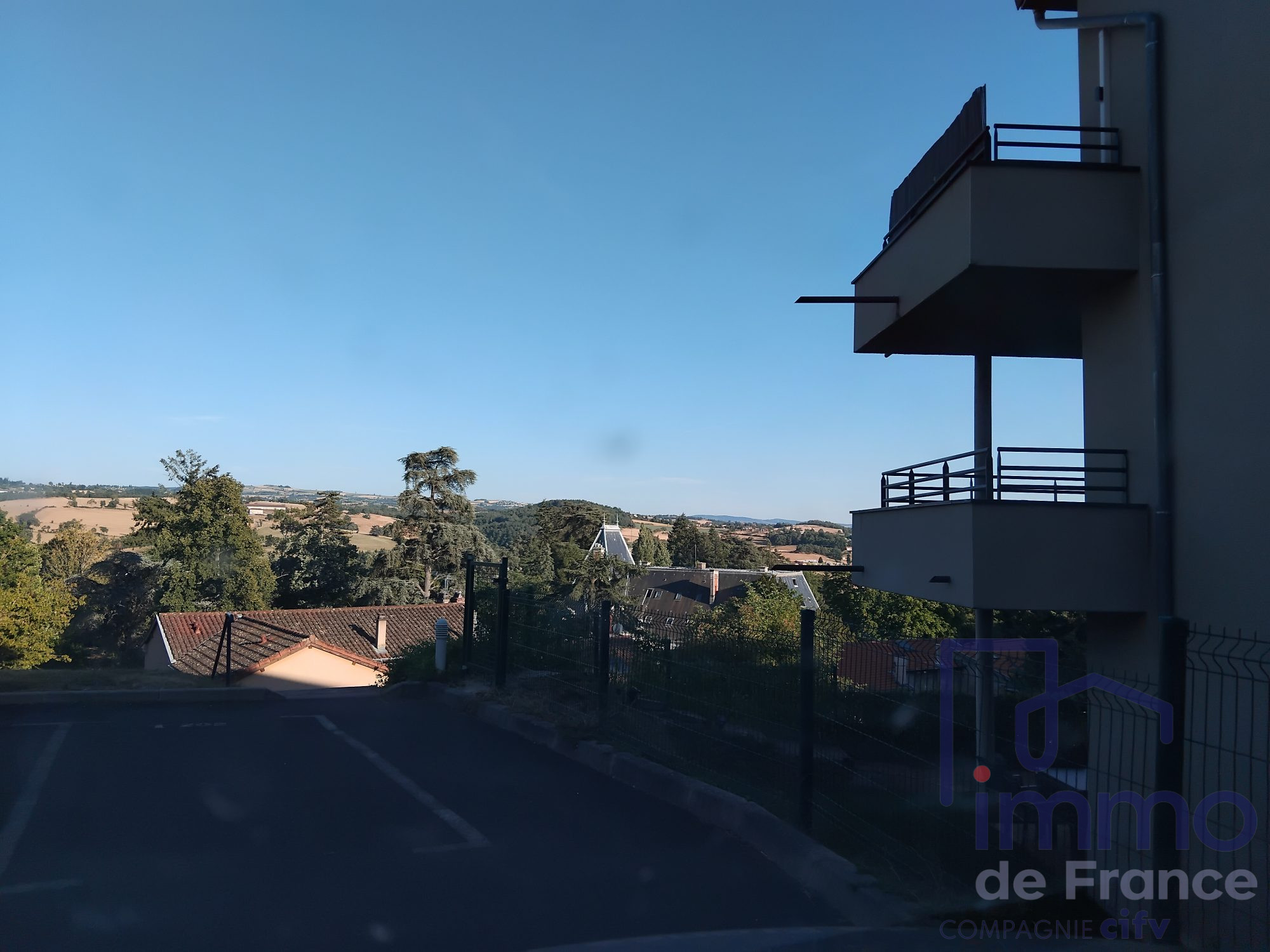 VENTE - Appartement - Saint-Galmier (42330) - 239000.00 €