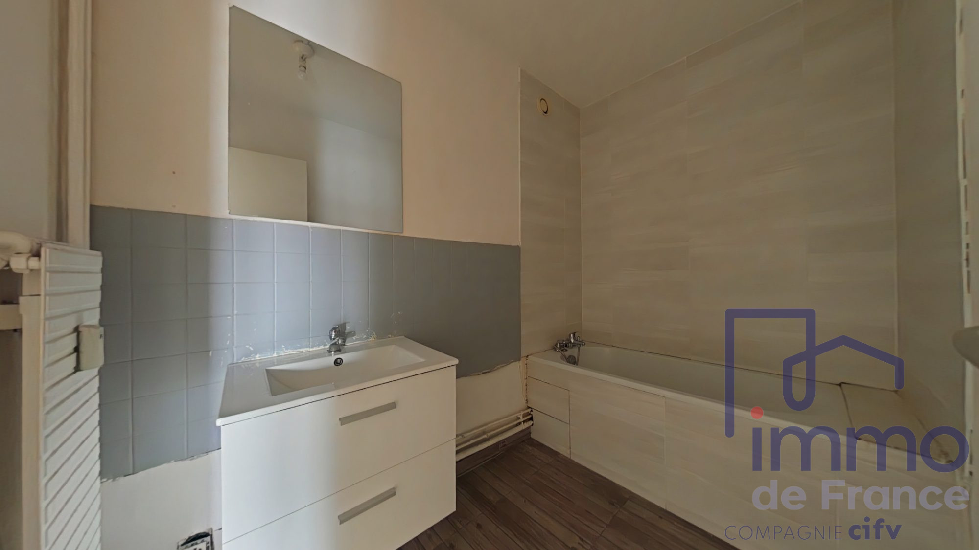 VENTE - Appartement - Saint-Étienne (42100) - 49000.00 €