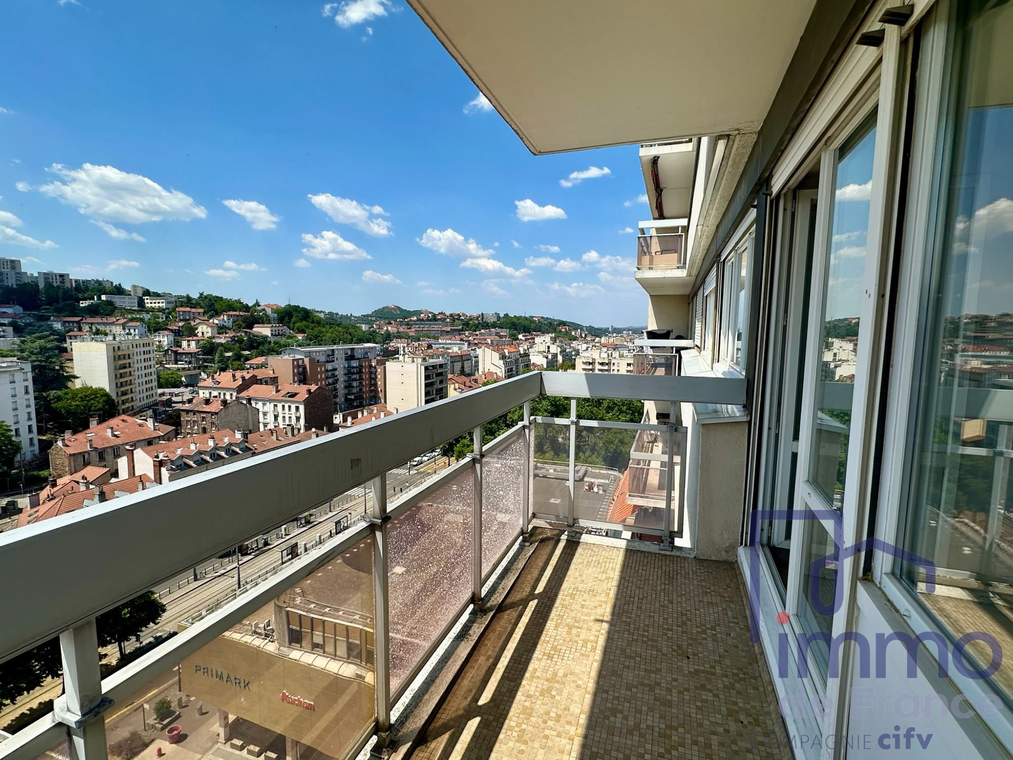 VENTE - Appartement - Saint-Étienne (42100) - 79000.00 €
