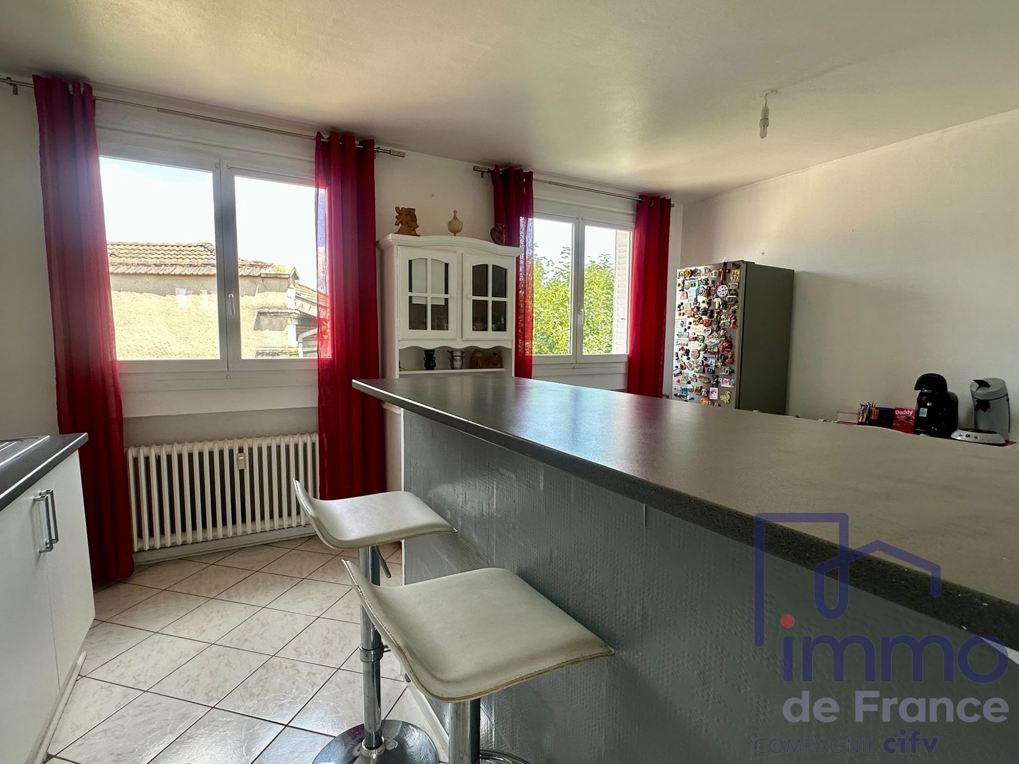VENTE - Appartement - Le Chambon-Feugerolles (42500) - 45000.00 €