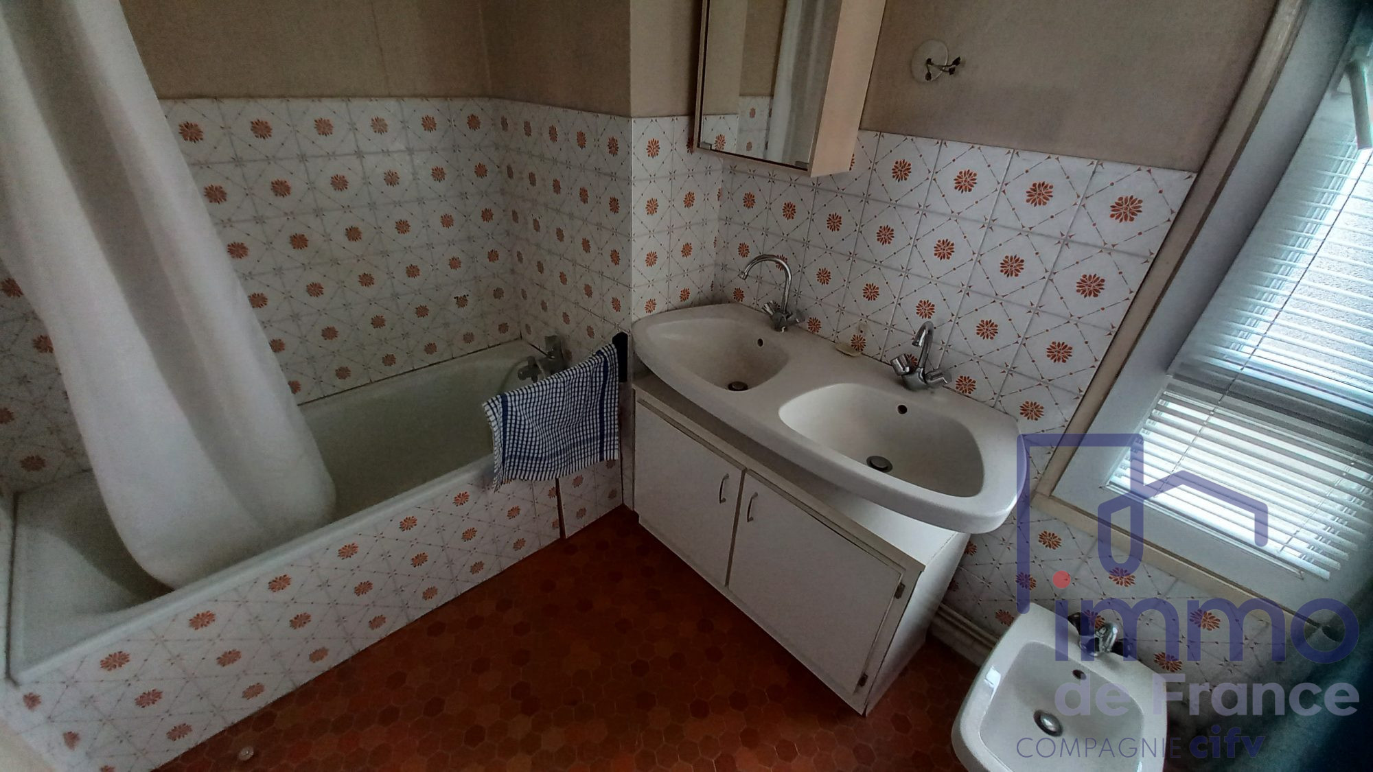 VENTE - Appartement - Saint-Étienne (42000) - 89000.00 €
