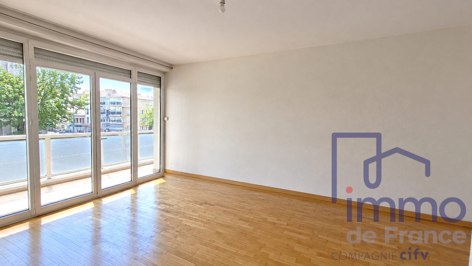 VENTE - Appartement - Saint-Étienne (42100) - 60000.00 €