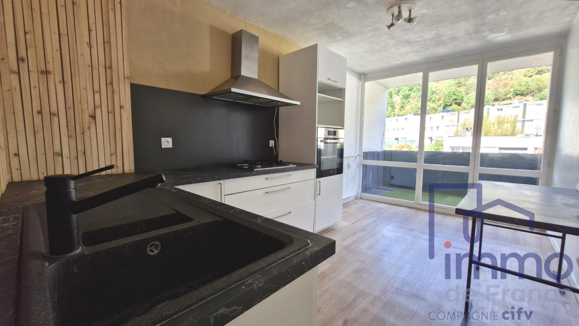 VENTE - Appartement - Saint-Étienne (42100) - 115000.00 €