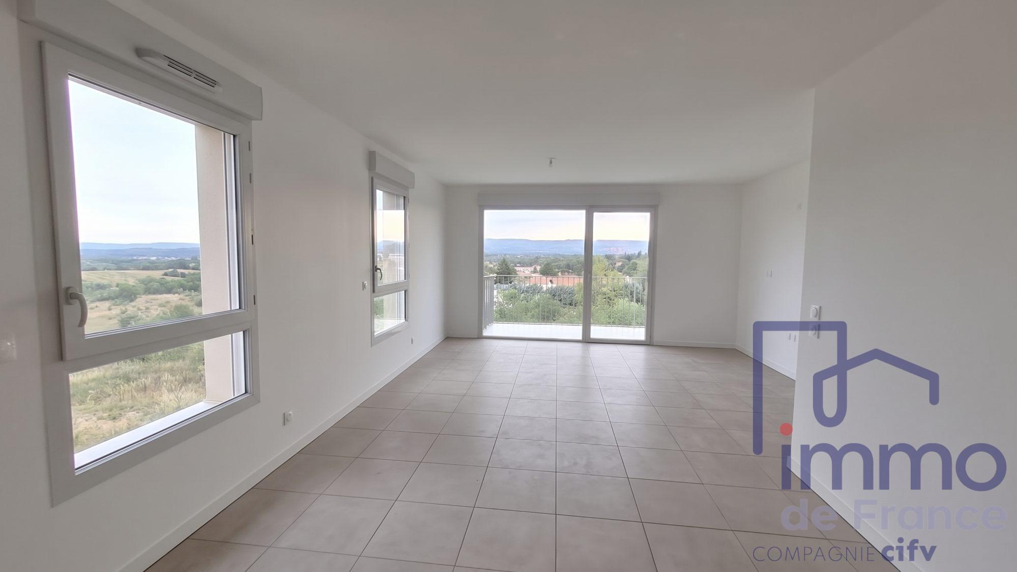 VENTE - Appartement - Andrézieux-Bouthéon (42160) - 230000.00 €