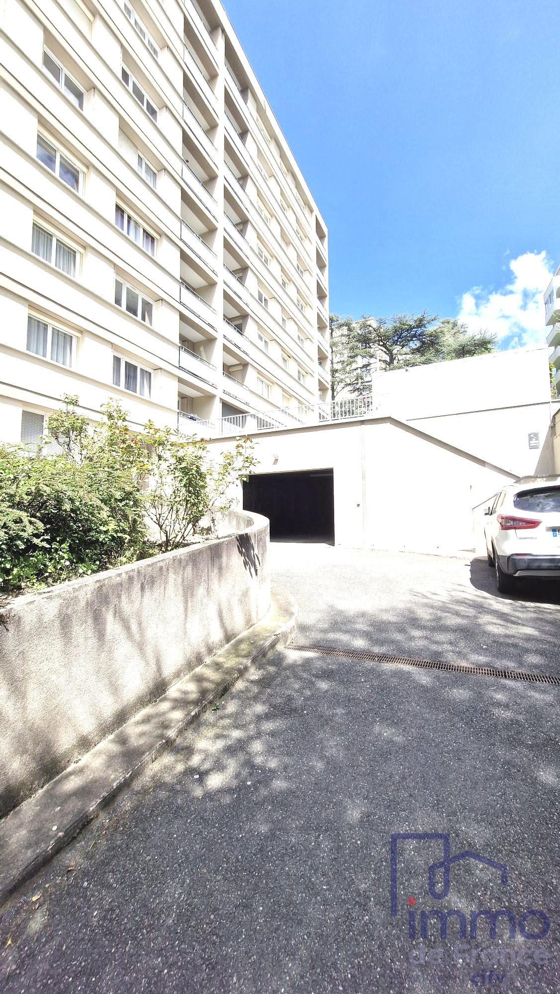 VENTE - Appartement - Saint-Étienne (42100) - 92000.00 €