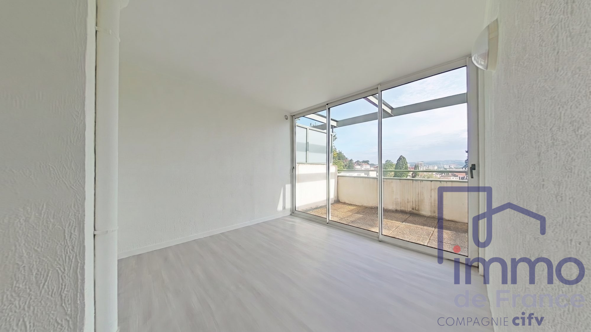 VENTE - Appartement - Saint-Étienne (42000) - 180000.00 €