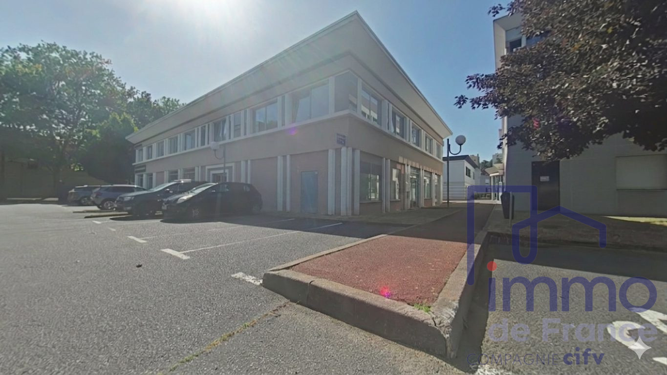 VENTE - Local - Saint-Étienne (42000) - 145000.00 €