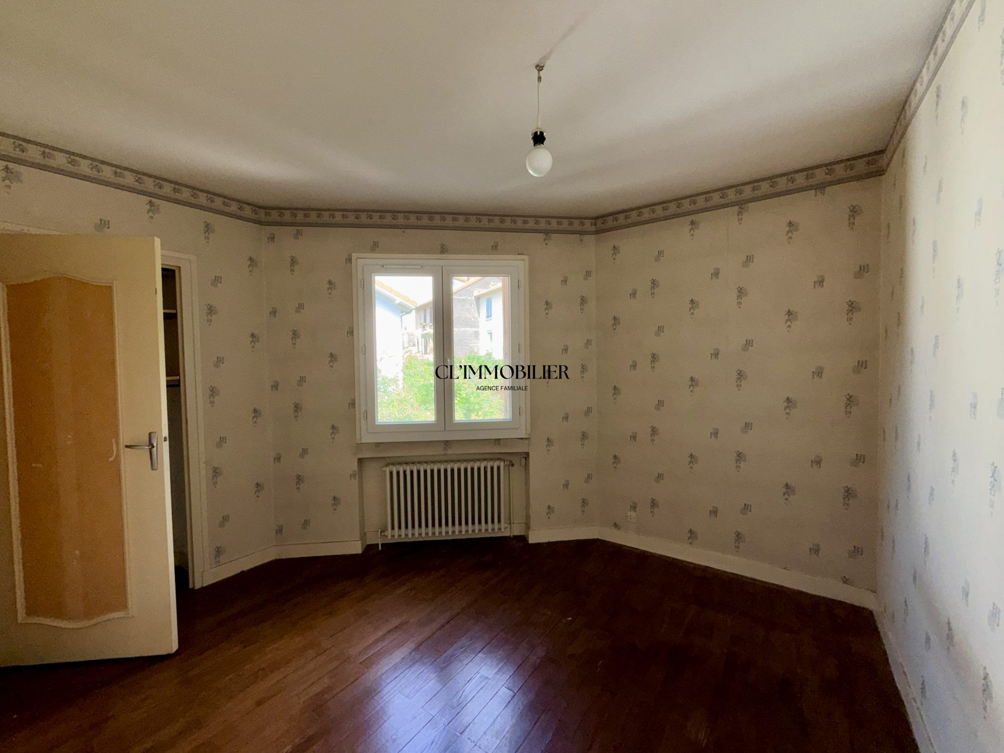 VENTE - Immeuble - Saint-Étienne (42000) - 210000 €