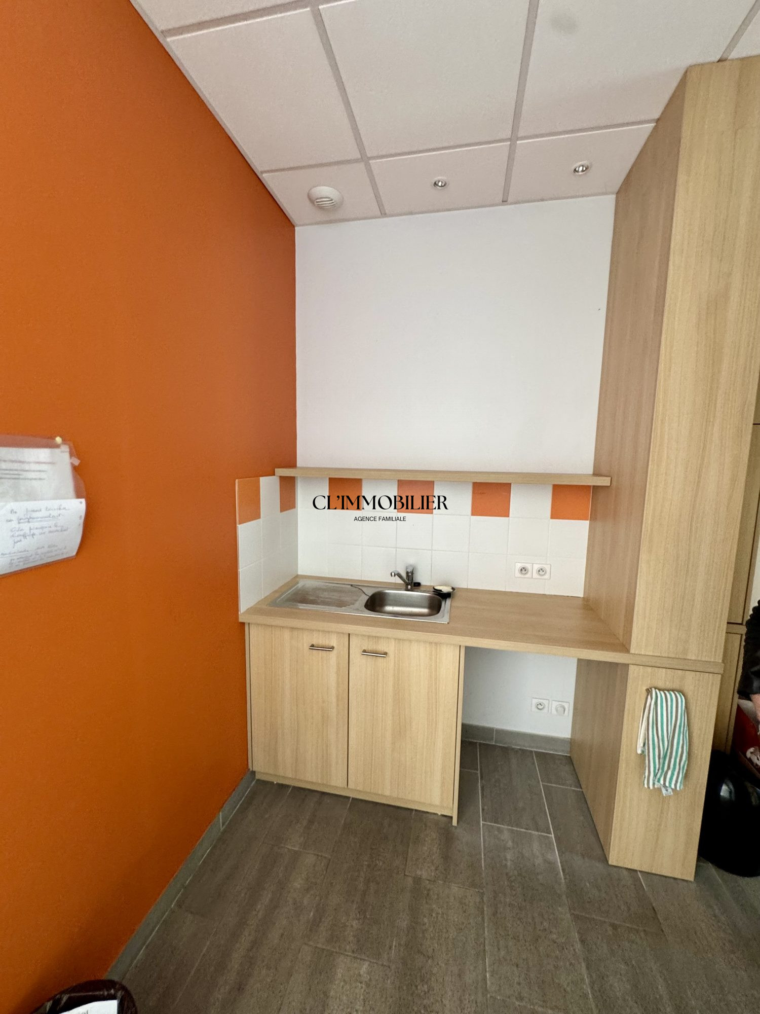 VENTE - Bureaux - Saint-Étienne (42000) - 45000 €