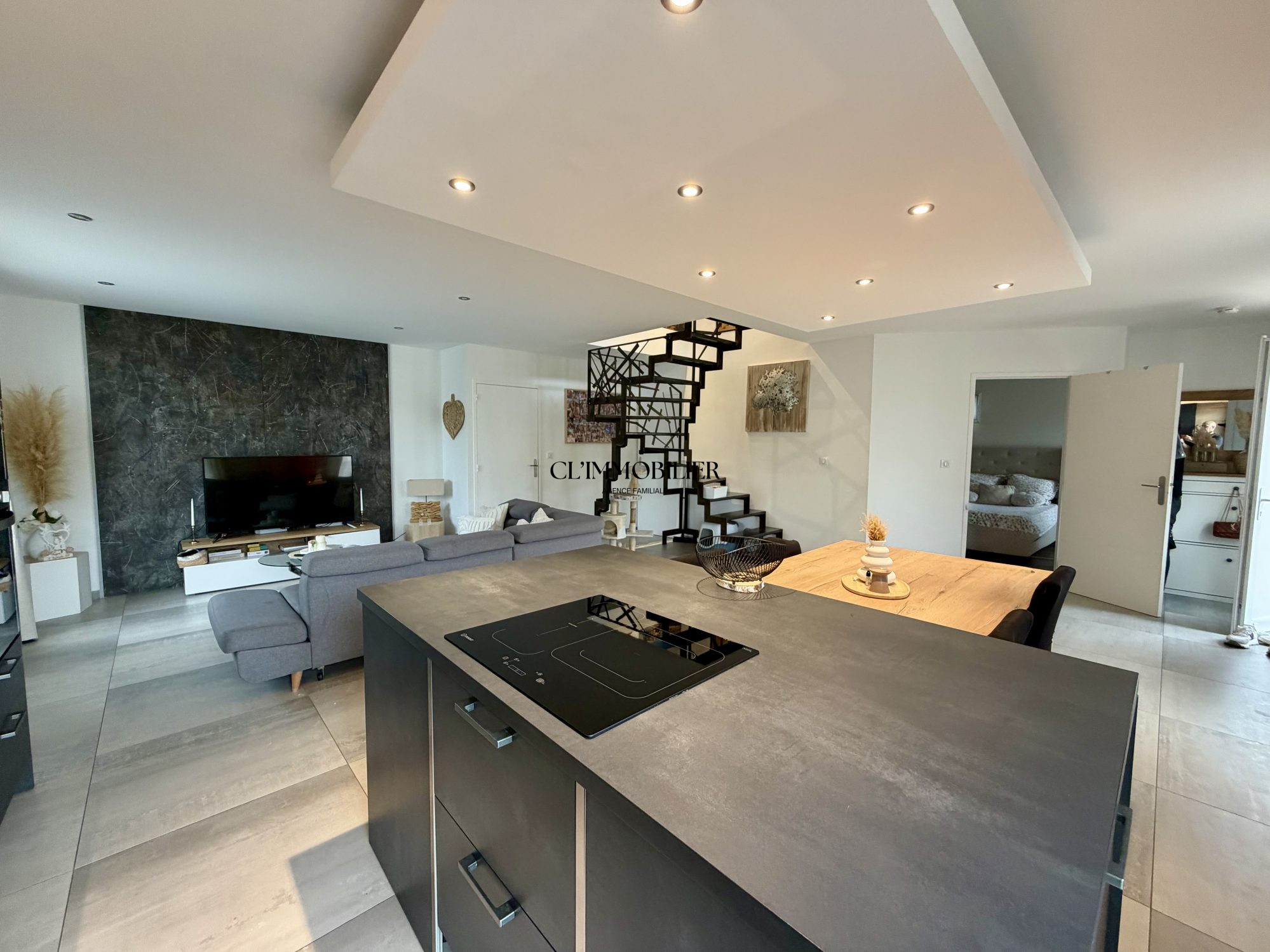 VENTE - Maison - Andrézieux-Bouthéon (42160) - 249000 €