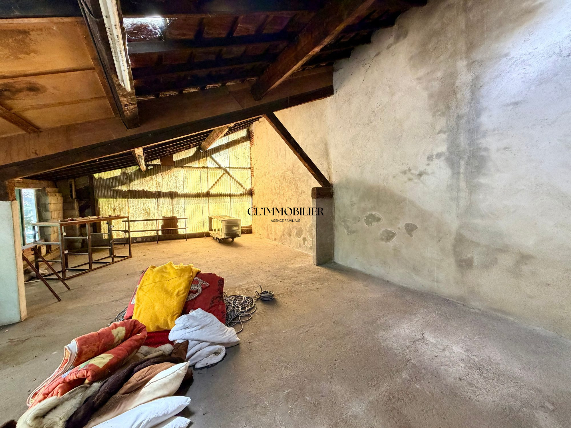 VENTE - Maison - Saint-Étienne (42100) - 80000 €